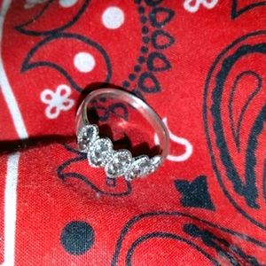 My grandma's 925 silver vintage bling ring. $17 👀